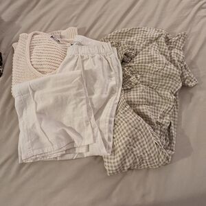 Bundle for clairepredmore